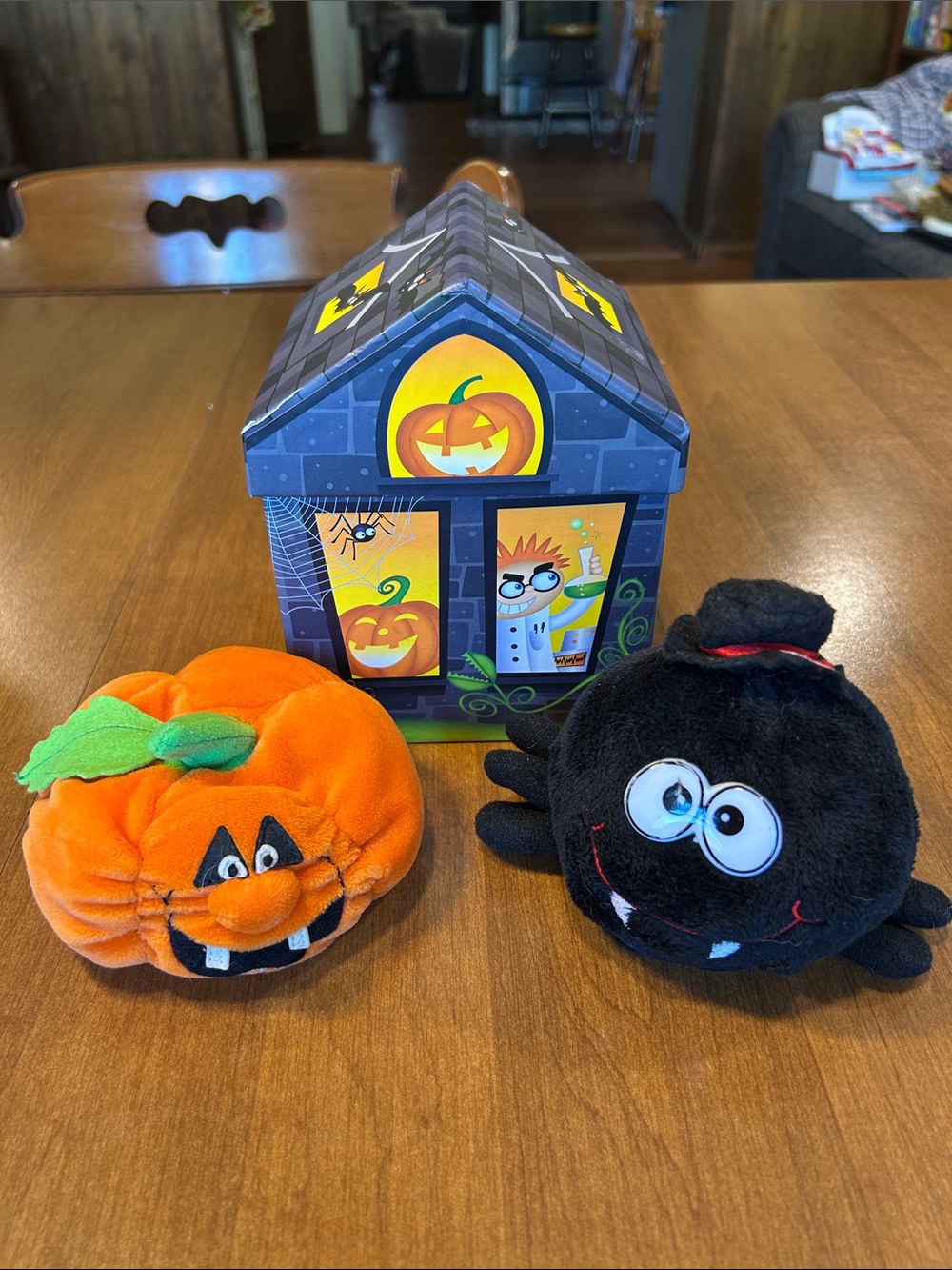 Plush Halloween Pumpkin & Spider in Halloween Box